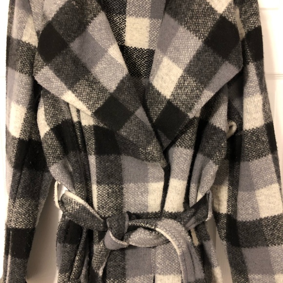 Plaid Wrap Jacket - Picture 2 of 4